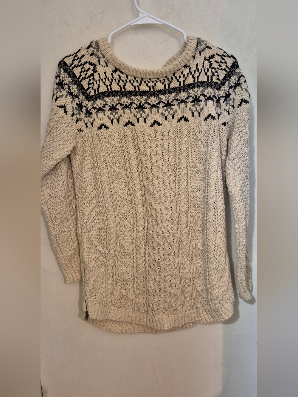 L.L.Bean Signature Cream Cable Knit Sweater with Black Fair Isle Yoke Sz.S NWT